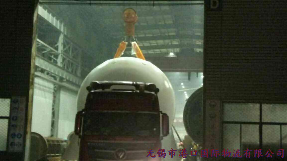 大型甲板罐運輸裝車1